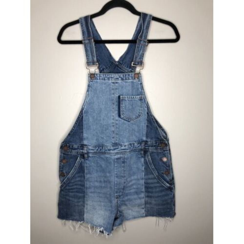 Blank NYC Women's 29 Raw Hem Bib Overall Medium Wash Denim Shortalls